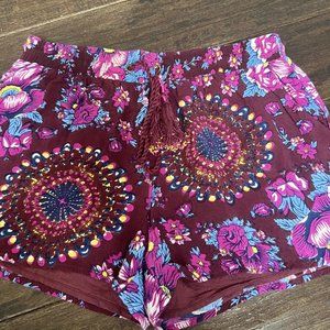 Francescas Stretchy Shorts, Size Small.